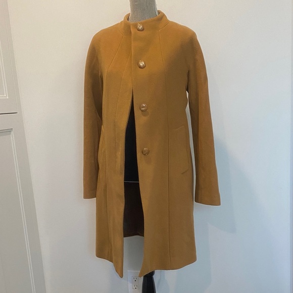Talbots Virgin Wool Caramel Tan Winter Trench Coat Size 6 Button Front, Pockets - Picture 2 of 15